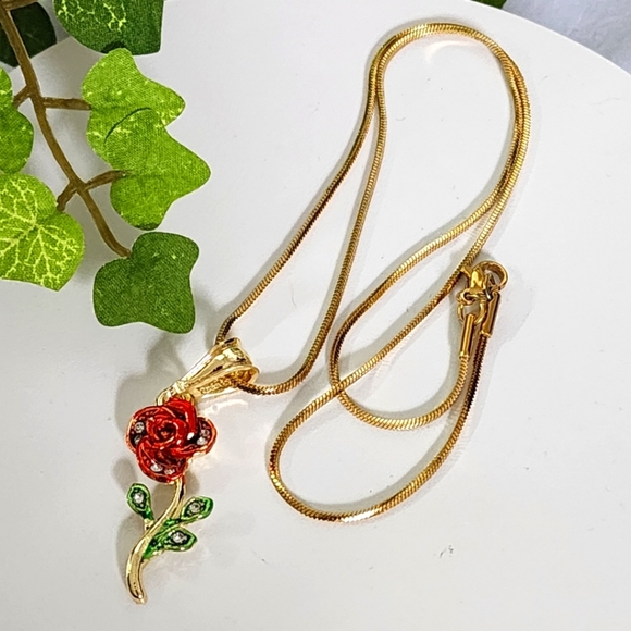 Gold Red Rose Pendant with Gold Chain Necklace New - Picture 4 of 5